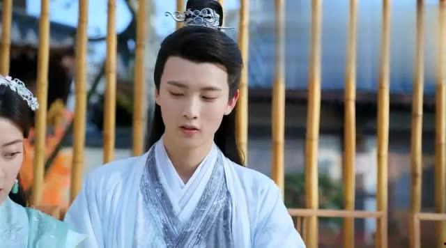 双世宠妃墨连城照片,双世宠妃中的神秘王爷，魅力四溢的古装美男