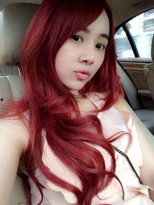 虎牙日本女主播,魅力四溢的电竞女神风采