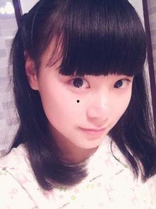 12岁左右女生照片,12岁少女的纯真瞬间